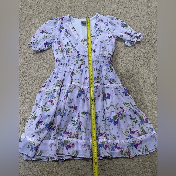 TAYLOR Baby Doll Boho Puff Sleeves Lavender Floral Midi Dress size 8 - Picture 7 of 9